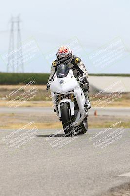 media/May-26-2025-Lets Ride (Mon) [[3bf1de1d65]]/A Group/12pm (Wheelie Bump)/